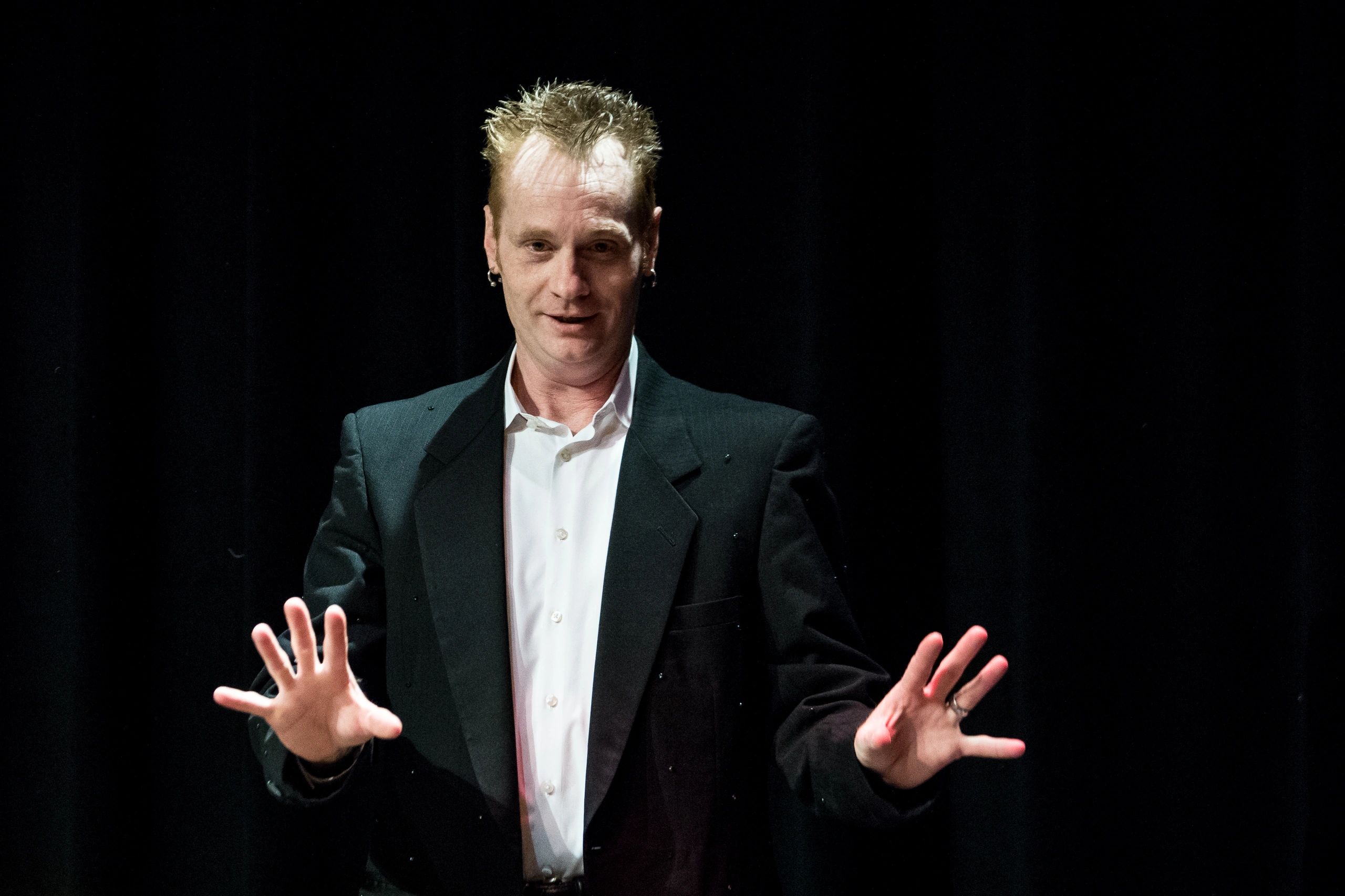 The psychology of wonder: why magic works on everyone